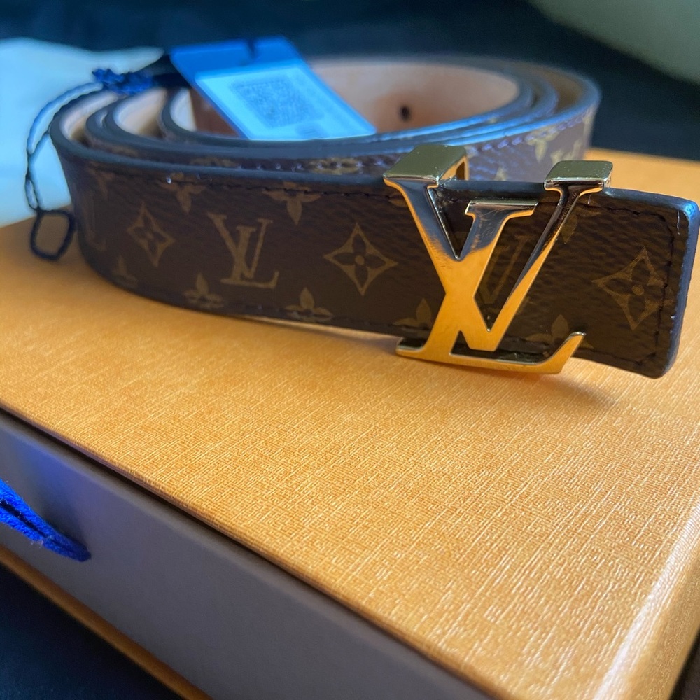 Louis Vuitton belt